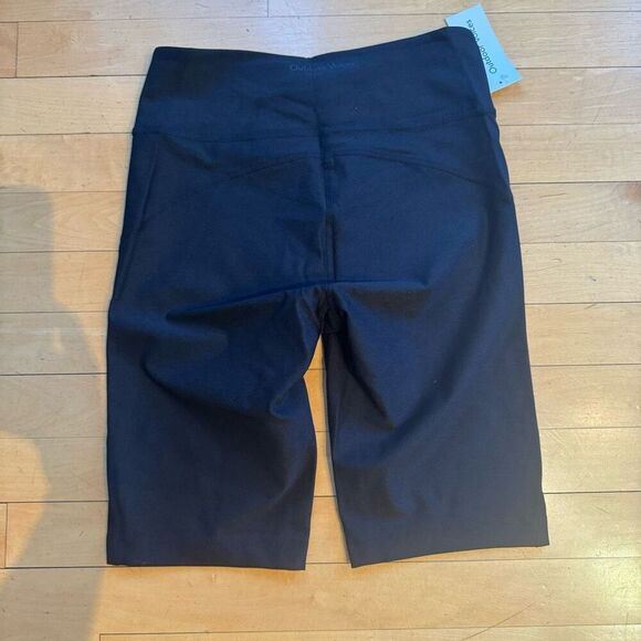 $68 Outdoor Voices warm up 10” short NWT size S m2 - Picture 5 of 5
